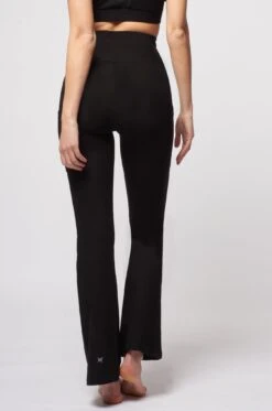 Extra Strong Compression Waisted Bootcut With Figure Firming Black -Sports Shop k0446d0f770f8e3f7d1a0005bf70cad73