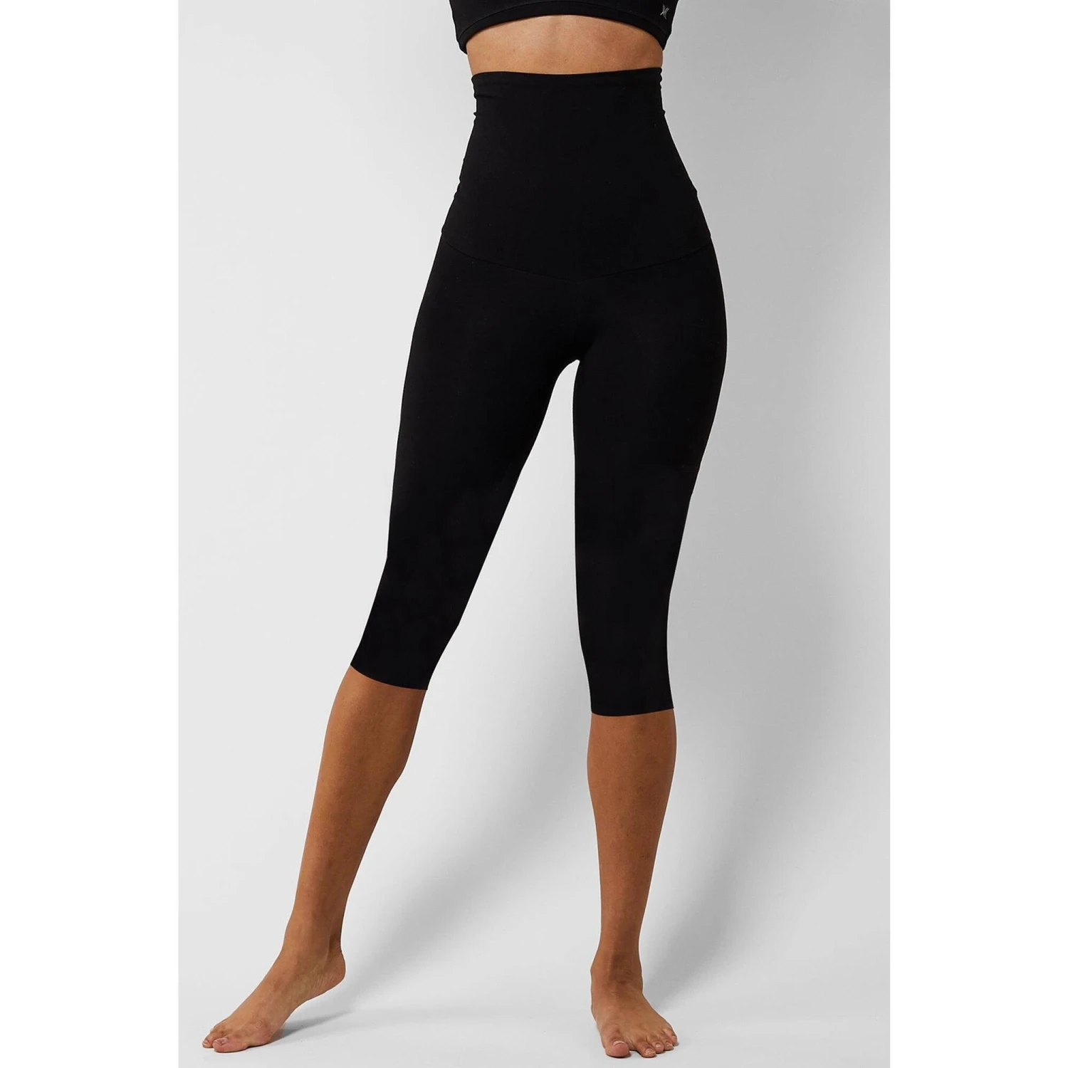 Extra Strong Compression Capri With High Waisted Tummy Control Black 3 Extra Strong Compression Capri With High Waisted Tummy Control Black