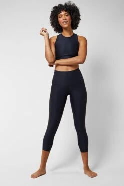 Extra Strong Compression Running Cropped Leggings With Tummy Control Black 7 Extra Strong Compression Running Cropped Leggings With Tummy Control Black -Sports Shop k6305a1e5db960da7832a55ea2d051bfc