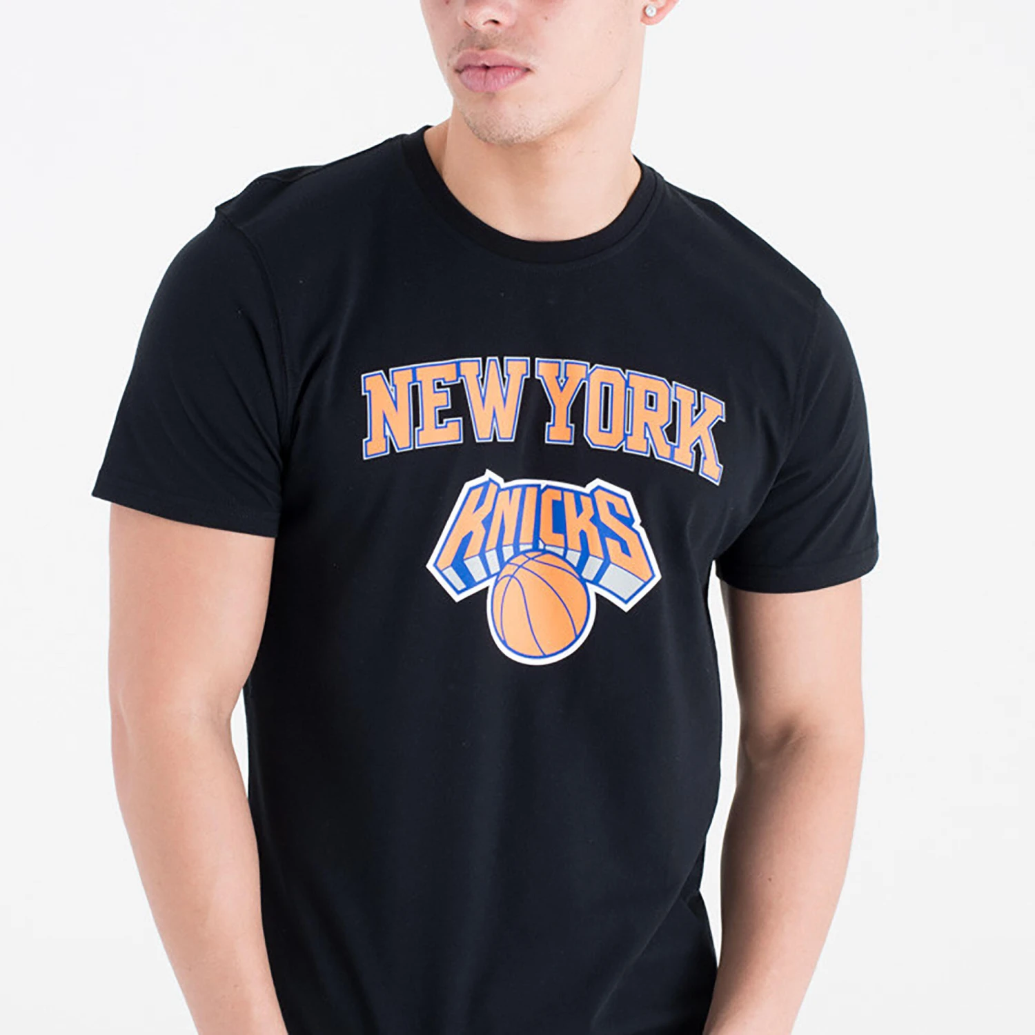 NEW ERA Men's/Women's Short-Sleeved NBA T-Shirt - New York Knicks/Black 5 NEW ERA Men's/Women's Short-Sleeved NBA T-Shirt - New York Knicks/Black - Image 3