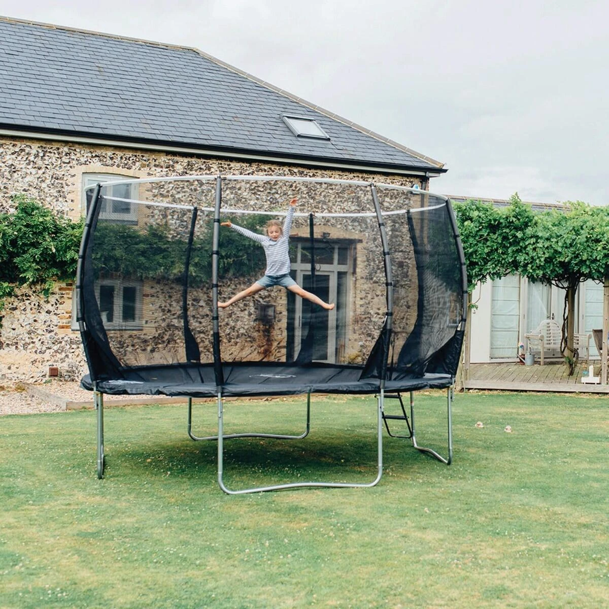 Plum 10ft Magnitude Trampoline And Enclosure 6 Plum 10ft Magnitude Trampoline And Enclosure - Image 4