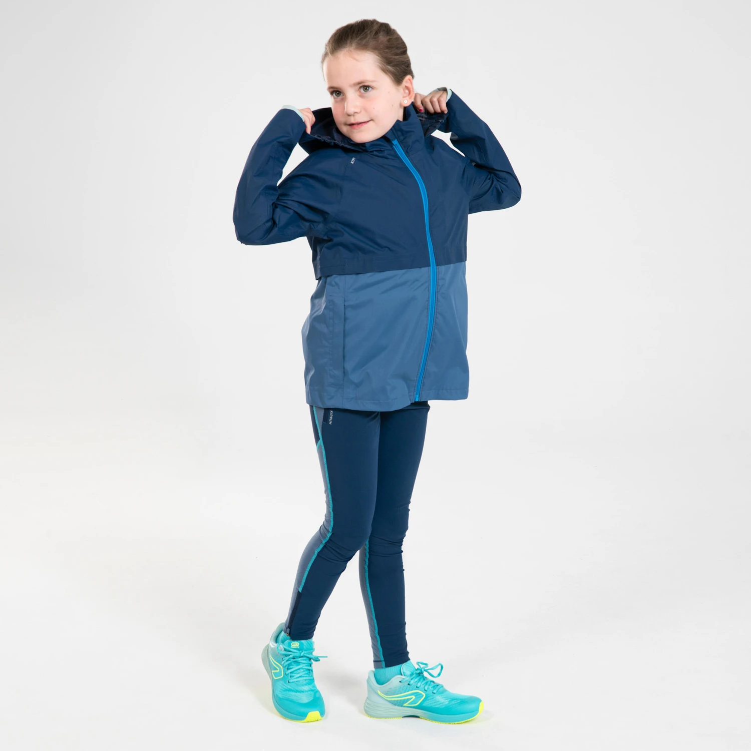 KIDS' WATERPROOF RUNNING JACKET WITH DETACHABLE LAYER - KIPRUN 3 IN 1 19 KIDS' WATERPROOF RUNNING JACKET WITH DETACHABLE LAYER - KIPRUN 3 IN 1 - Image 17