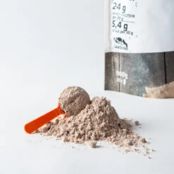 Whey Protein Isolate 900g - Cookies & Cream -Sports Shop k8e4b1d860044db7ec577b3f4b88f56e5