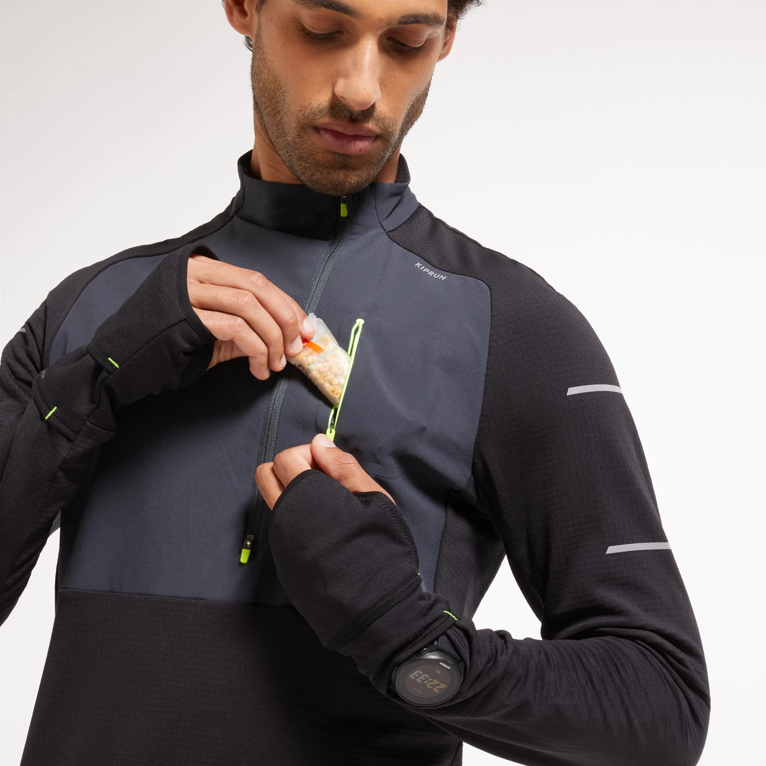 KIPRUN WARM REGUL MEN'S LONG-SLEEVED WINTER RUNNING T 14 KIPRUN WARM REGUL MEN'S LONG-SLEEVED WINTER RUNNING T - Image 12