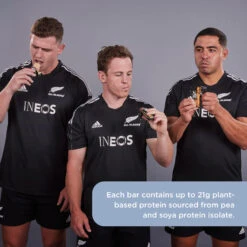 Healthspan Elite All Blacks Plant-Based Protein Bar Chocolate & Salted Caramel -Sports Shop k9e7bab540823c4801f98c0ed1db4fa85