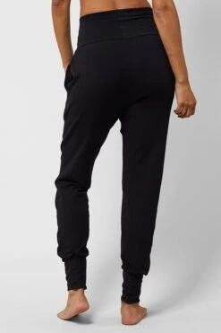 Lightweight Yoga Loose Side Pockets Cuffed Pant Black 14 Lightweight Yoga Loose Side Pockets Cuffed Pant Black -Sports Shop ka3eef38b67fbbfe850d6e79e3547a383