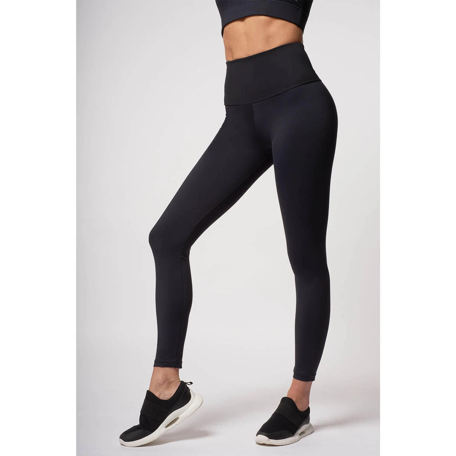 High Rise Leggings With Thermal Brushed Fabric Black 3 High Rise Leggings With Thermal Brushed Fabric Black