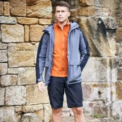 Craghoppers Mens Expert Kiwi Long Length Cargo Shorts (Black) 15 Craghoppers Mens Expert Kiwi Long Length Cargo Shorts (Black) -Sports Shop kc5679475127bf91b485dc25ade594633