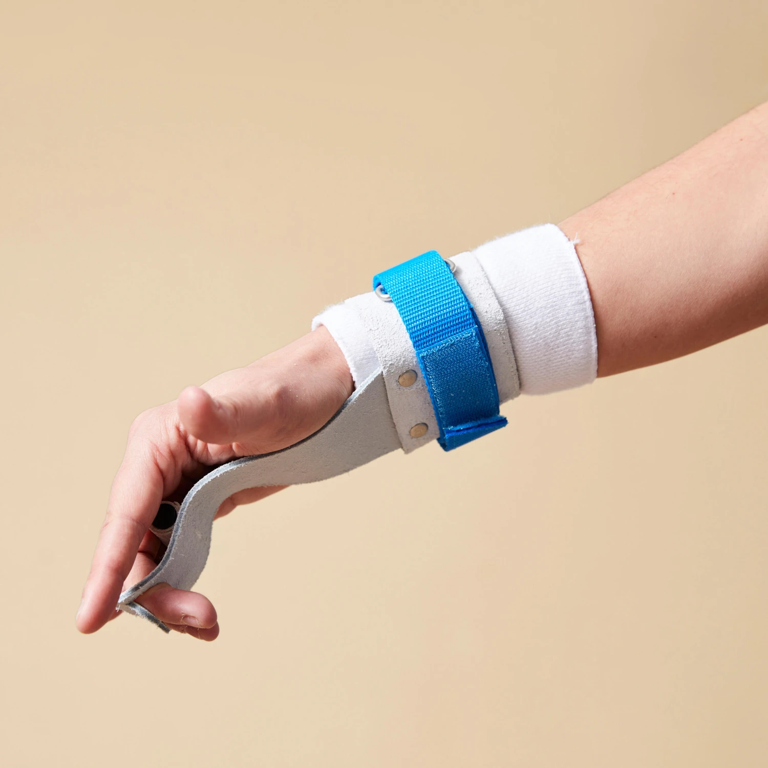 Artistic Gymnastics Ring Grips 4 Artistic Gymnastics Ring Grips - Image 2